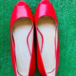 ADIDAS ADIPRENE (Size 7.5) Red Leather High heals